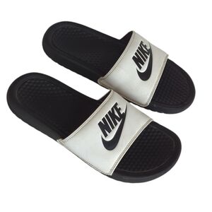 Nike Slide Flip Flop Sandals 7 Black White Flip Flops